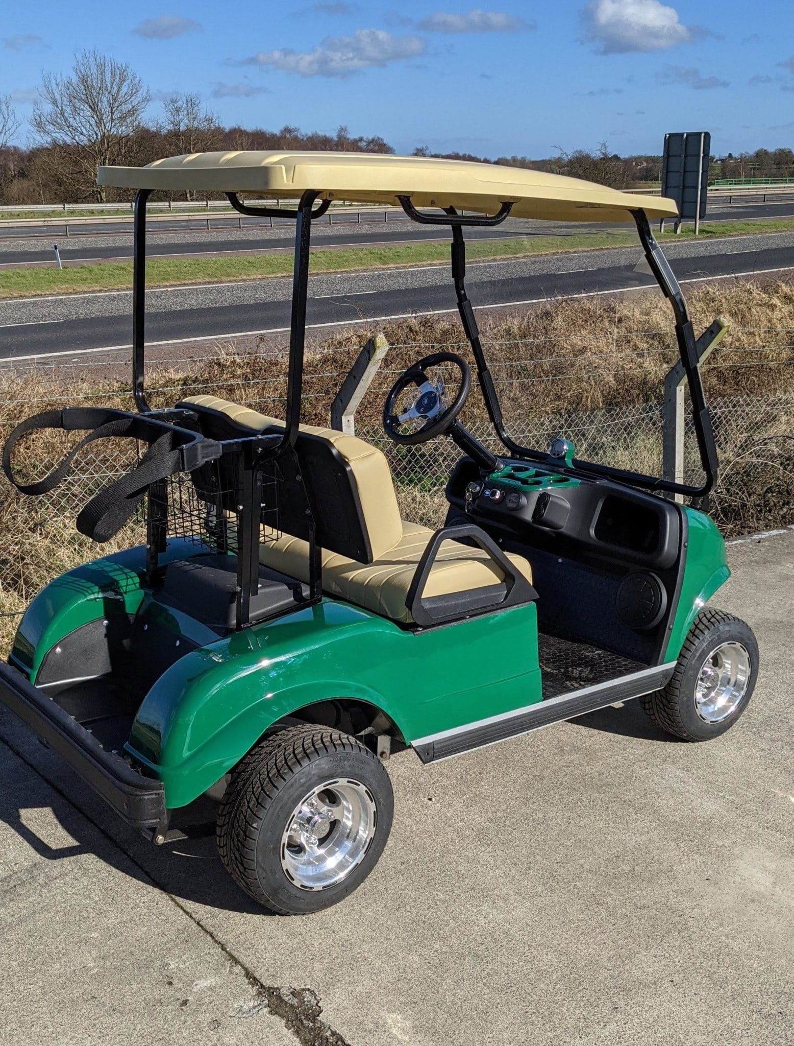 HDK ELECTRIC GOLF BUGGY Wolfhound Vehicles